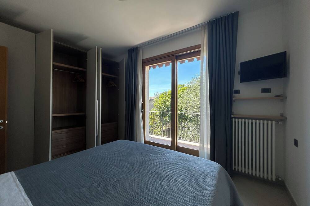 Ganze Wohnung, Mit allem Komfort apt. in der Altstadt von Herz in Castelletto di Brenzone, Brenzone