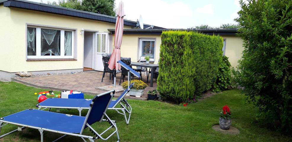 Ganze Ferienwohnung, " Haus J. Bull das Sonneneck" Ferienwohnung an der schönen  Ostsee in Börgerende-Rethwisch in Börgerende, Börgerende-Rethwisch
