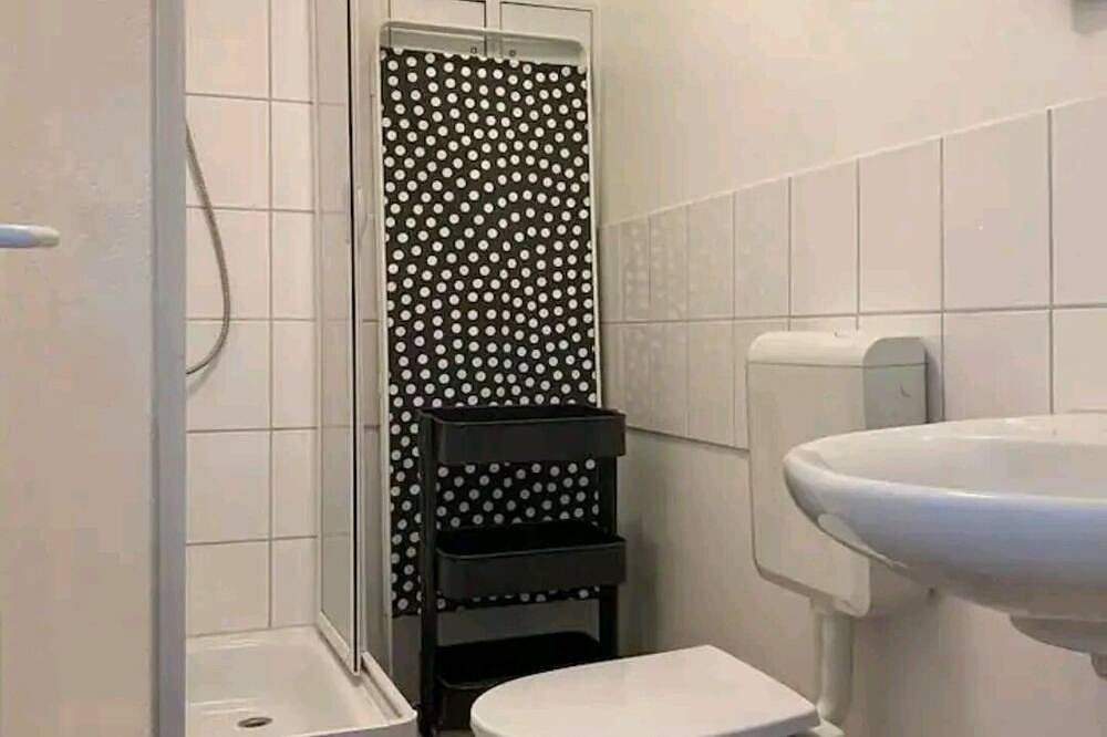 Ganze Wohnung, 1 bedroom apartment in siegen in Siegen, Kreis Siegen-Wittgenstein