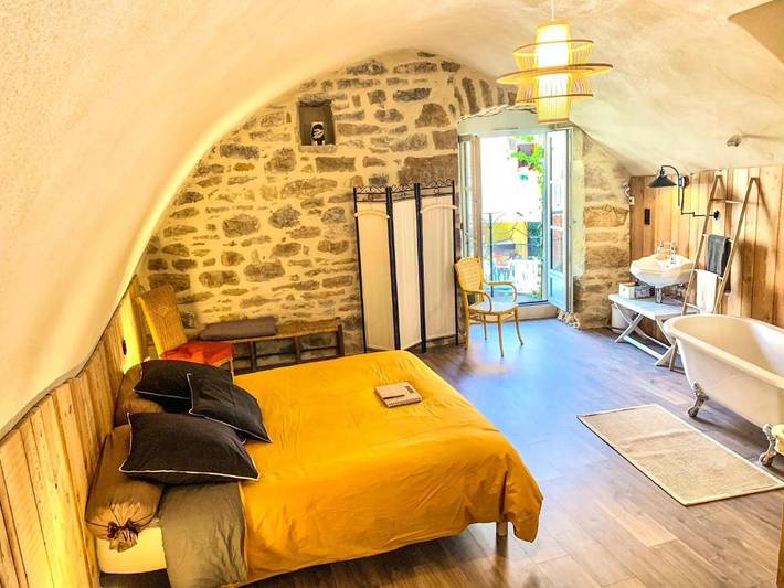 Chambre d’hôte pour 2 personnes, avec Balcon ainsi que Terrasse et Vue à Marnoz
