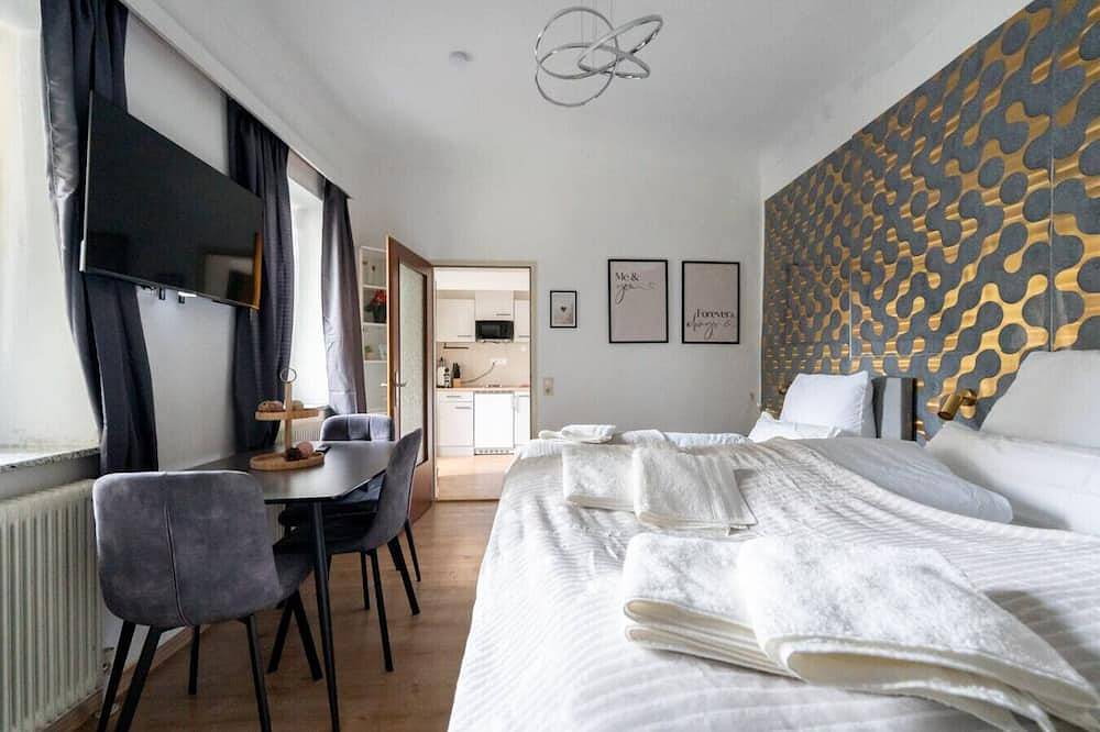 Ganze Wohnung, Apartment at Main Square • 35 m² • Netflix • Quiet in Leoben, Lavanttaler Alpen