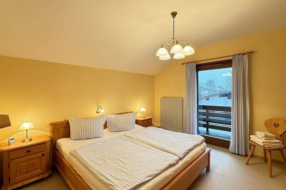 Ferienhaus 153 m², bis 6 Personen, 3 sep. Schlafzimmer, 2 Bäder, Wlan, Terrasse in Unterwössen, Bayerische Alpen