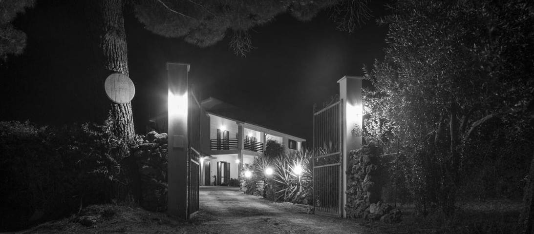 Casa vacanza per 3 persone, con giardino, adatto a famiglie con bambini in Partinico