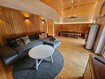 Ferienwohnung für 6 Personen, mit Garten und Ausblick in Raggal