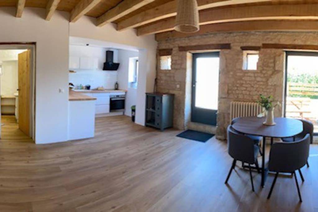 One-Bedroom House in Coulon, Région de Niort