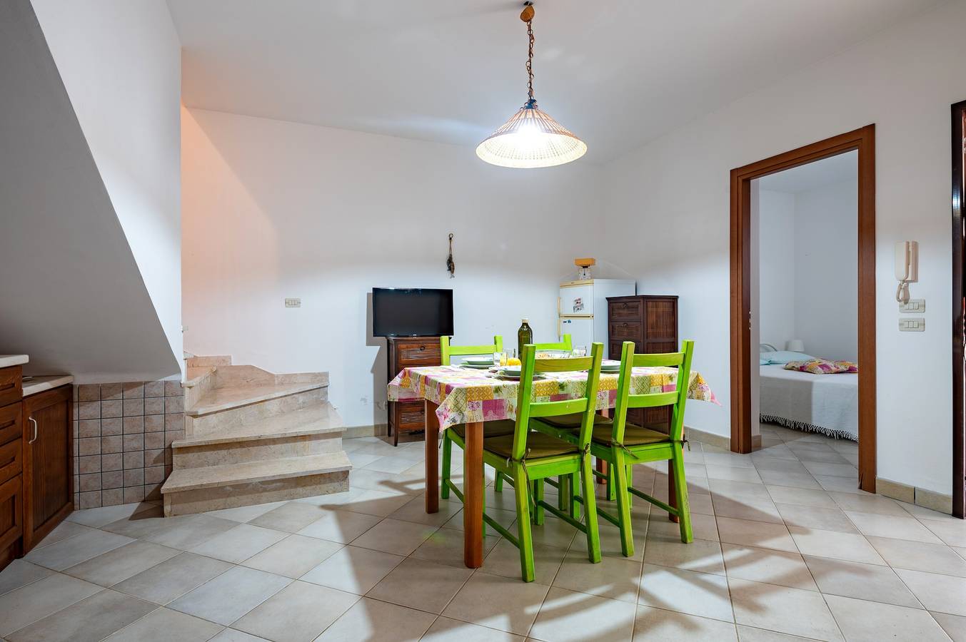 Villa 'Flower House In Carisciola' con vista mare, terrazza privata e aria condizionata in Torre Santa Sabina, Carovigno