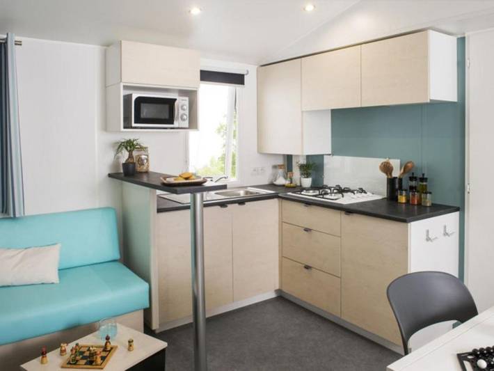 Location de vacances pour 6 personnes, avec piscine à Les Aires - 2