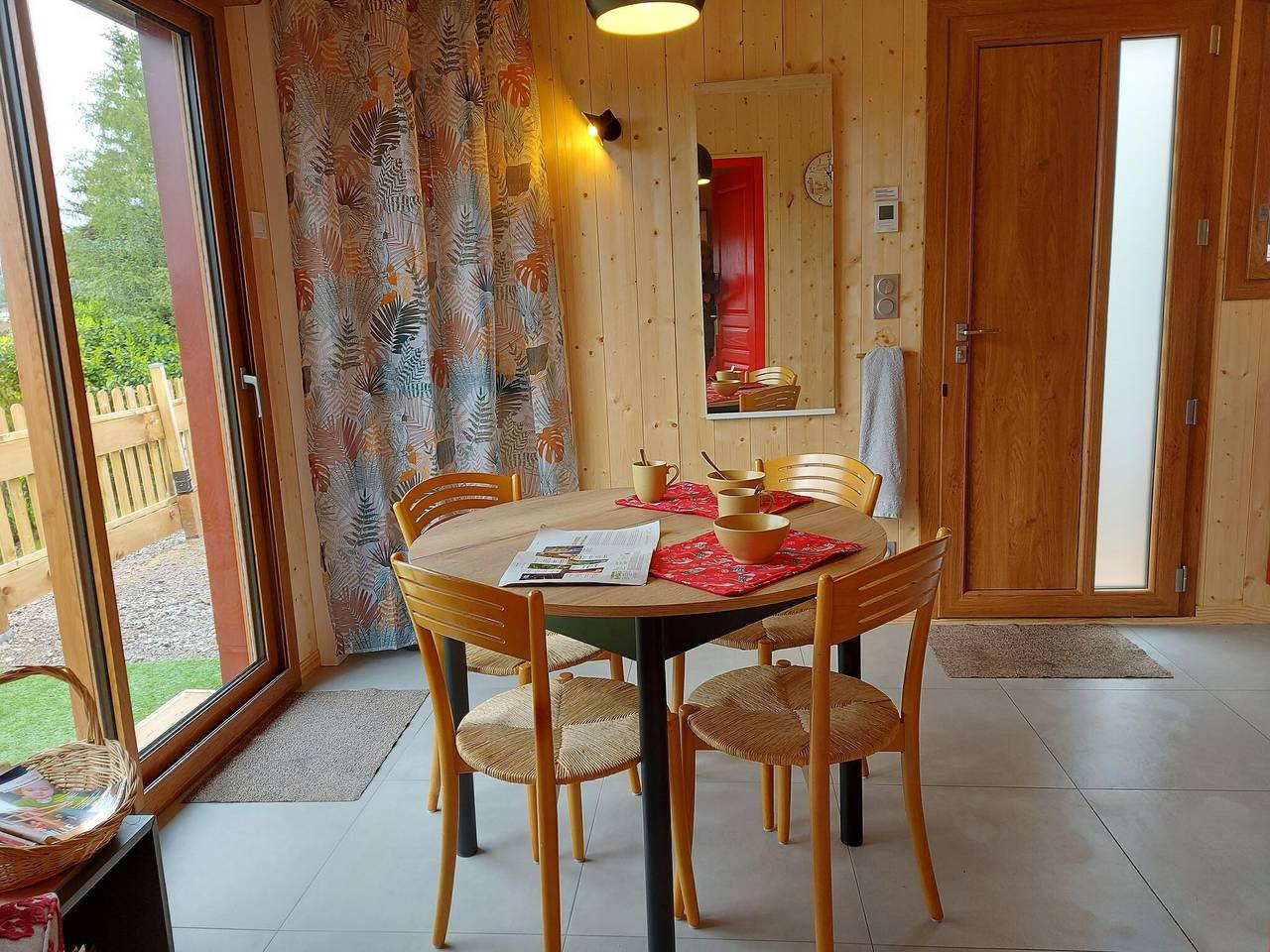 Chalet in St. Maurice bij Ballon d'Alsace in Saint-Maurice-sur-Moselle, Épinal en omgeving