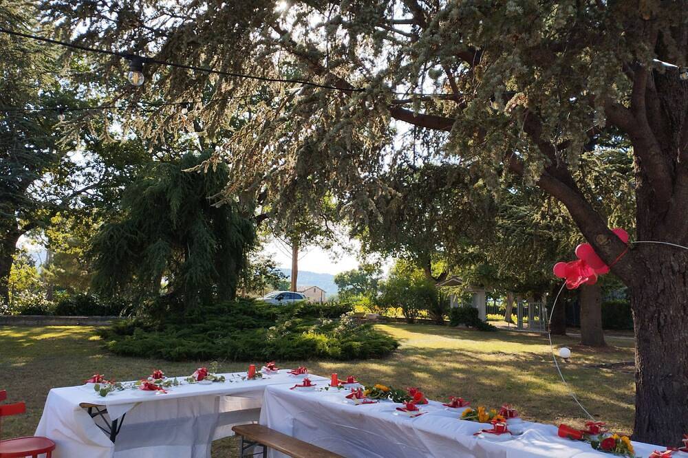 Casa Vacanza per 8 Persone in Cingoli, Provincia di Macerata