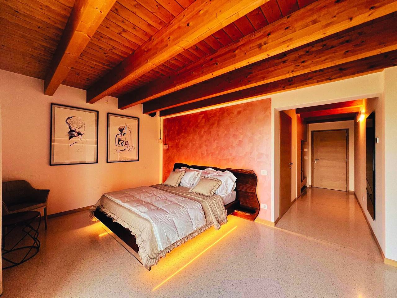 Appartamento intero, Camera insonorizzata 45 m² con bagno privato e terrazza – Fino a 4 ospiti in Illasi, Provincia di Verona