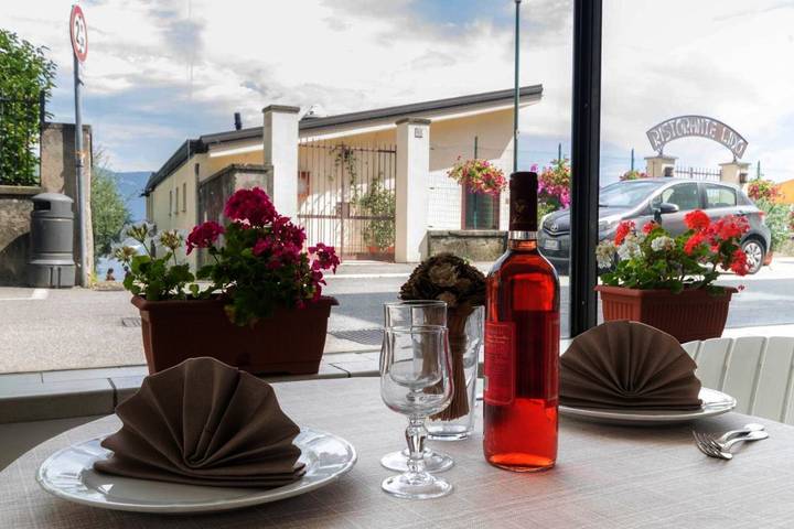 Hôtel pour 2 personnes, avec vue ainsi que vue sur le lac et terrasse, animaux acceptés à Gargnano - 4