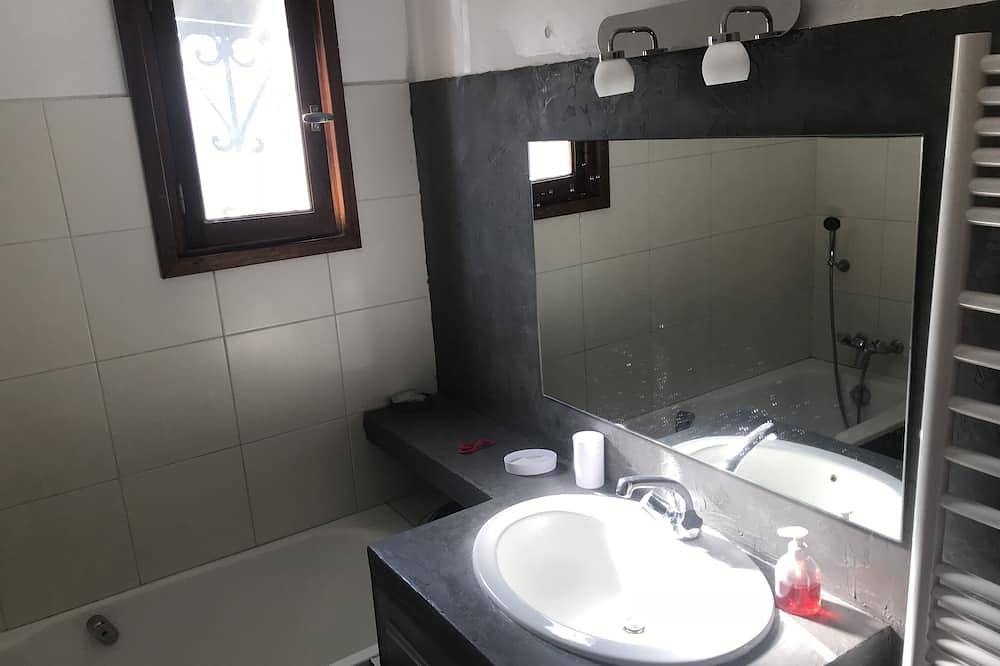 Villa sur mer - Miomo - Santa Maria du Lota - Cap Corse in Miomo, Santa-Maria-di-Lota