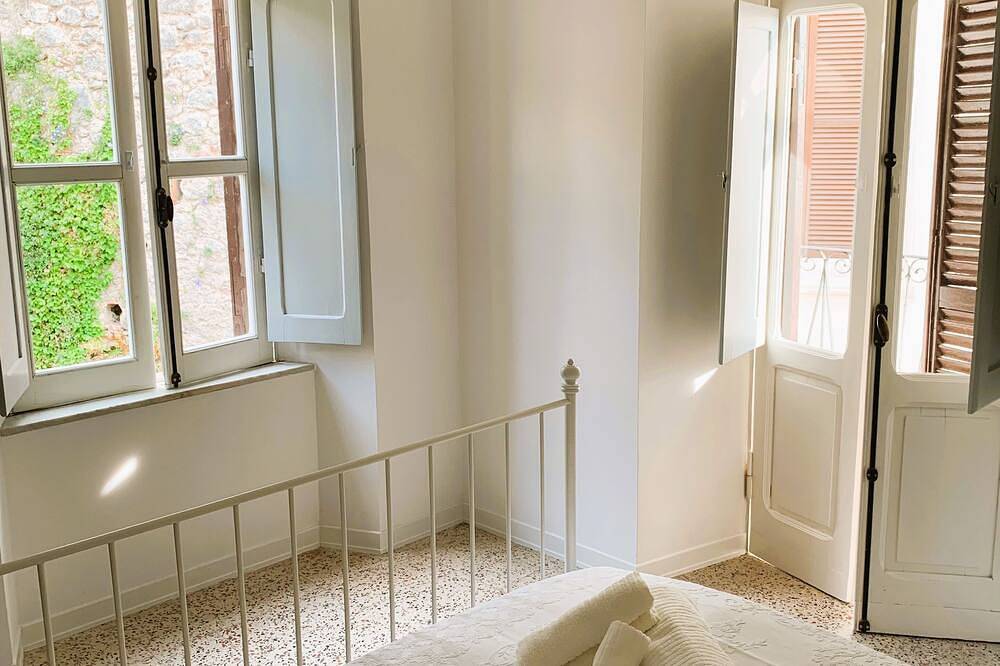 Romantic cottage in the historic center of Collepardo in Collepardo, Frosinone Provinz