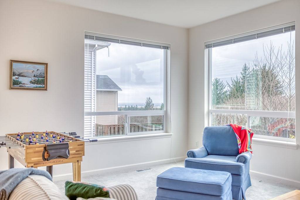 Spacious Modern Home in Newly Developed Netarts Neighborhood! in Netarts, Tillamook County