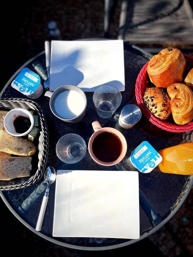 Tente pour 2 personnes, avec vue ainsi que terrasse et jardin dans Allier - 4