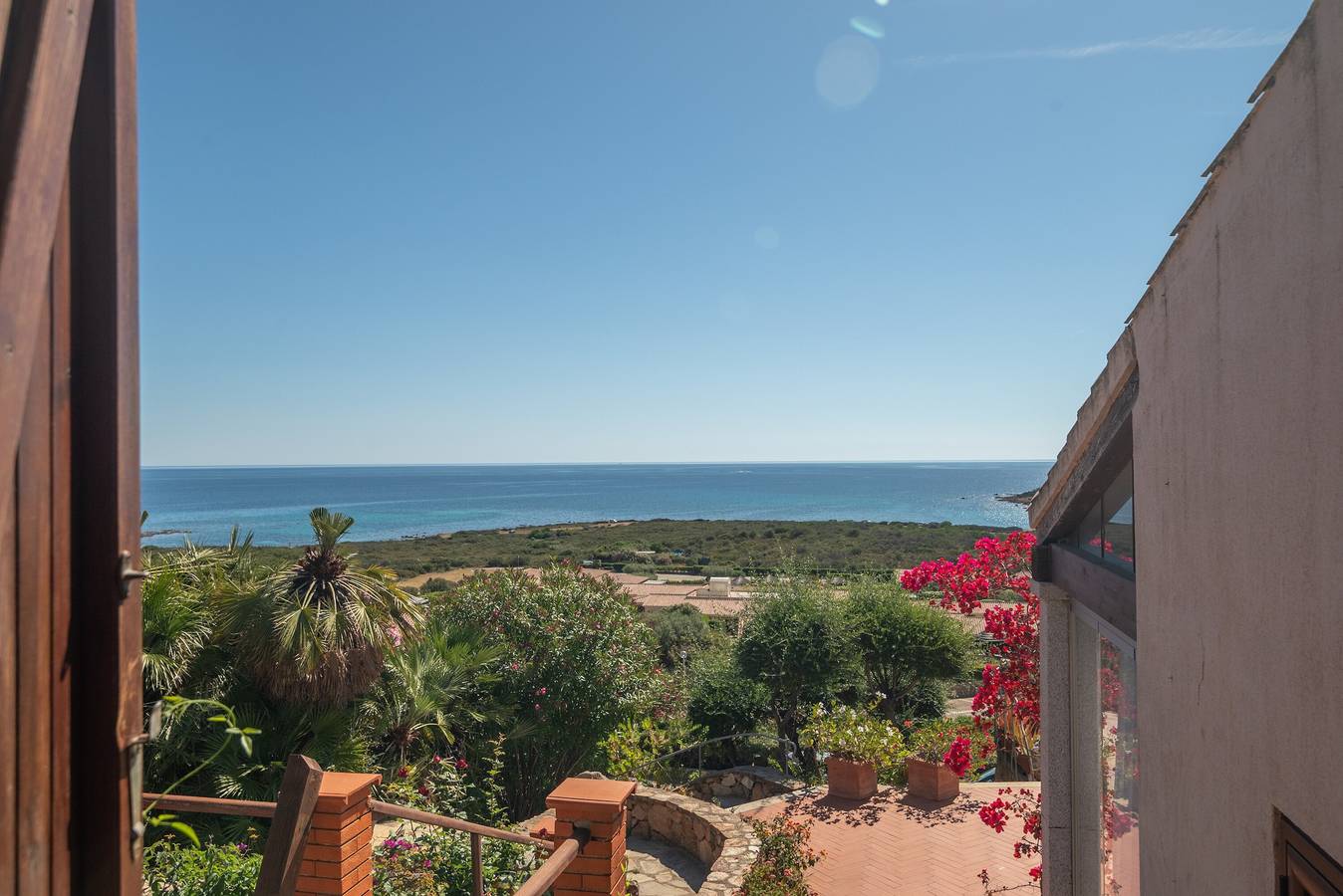Casa vacanze "Villa Anna" con vista mare e terrazza privata in La Padula Sicca, San Teodoro