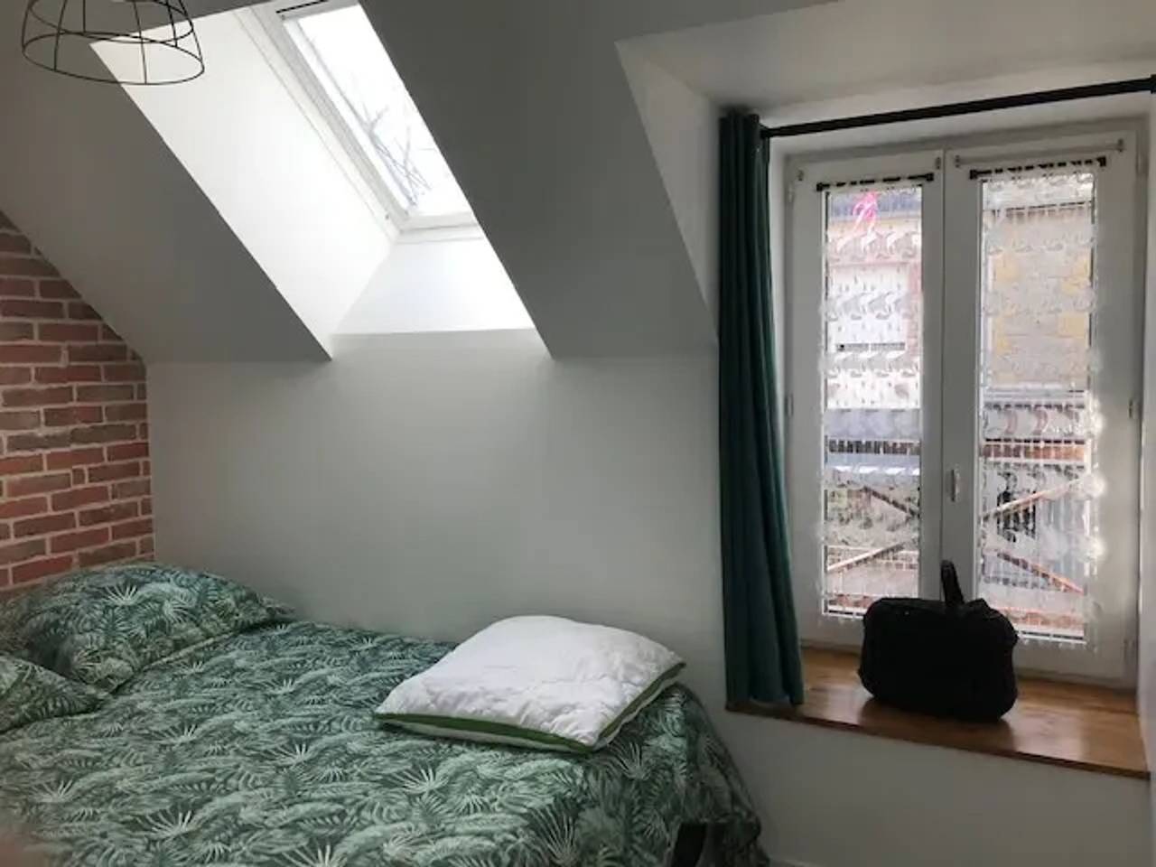 Ganze Wohnung, Gemütliche Wohnung Erquy 20 m² mit Balkon in Erquy, Côte d’Émeraude