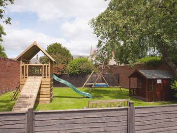 Holiday Rental for 5 People in Pickering, North Yorkshire, Photo 2