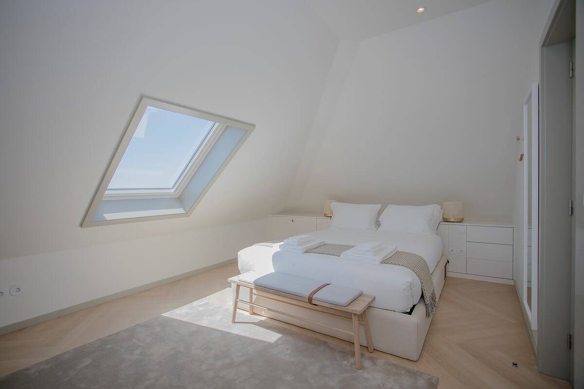 Apartamento inteiro, Apartamento de férias para 5 pessoas com vista para o mar in Foz do Douro, Porto
