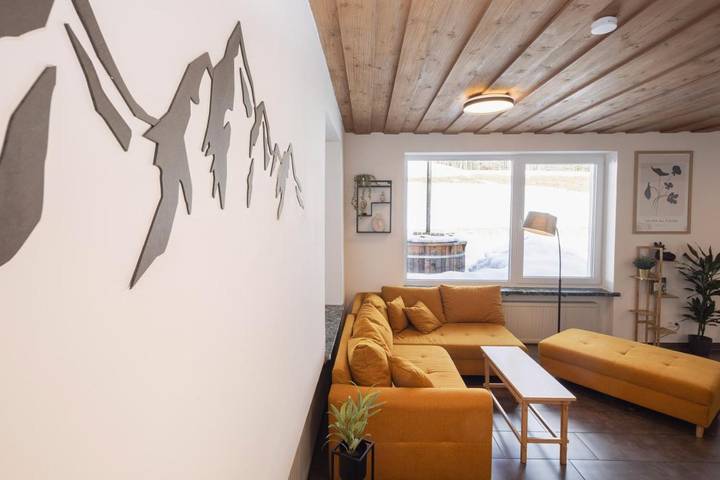 Ferienhaus für 12 Personen, mit Garten und Whirlpool in Bad Hindelang - 2