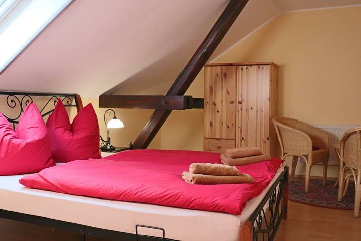 Ferienwohnung für 5 Personen, mit Balkon und Terrasse sowie Garten in Wartburg - 4