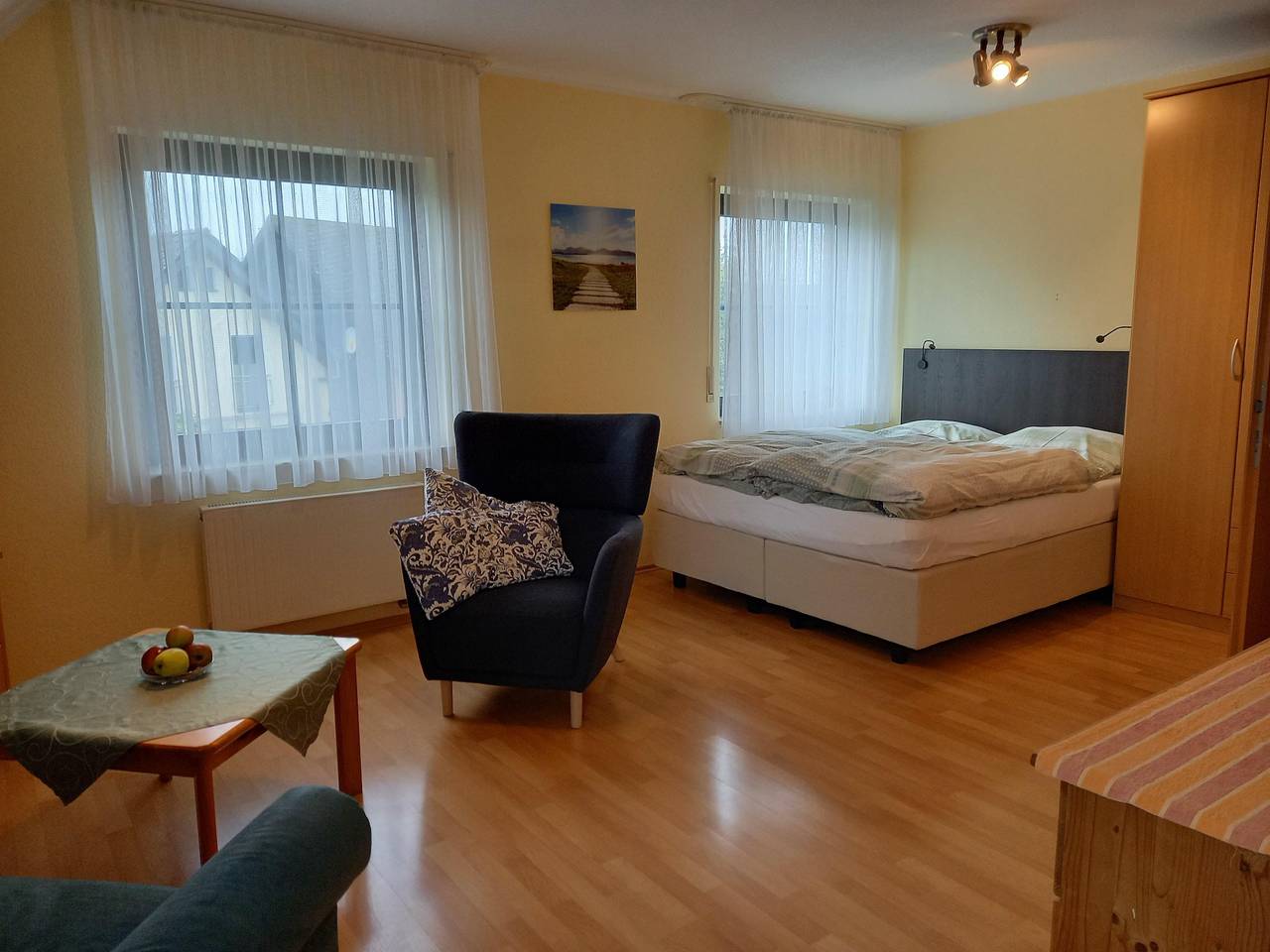 Ganze Ferienwohnung, Appartement Gartenblick in Leichlingen, Rheinisch-Bergischer Kreis