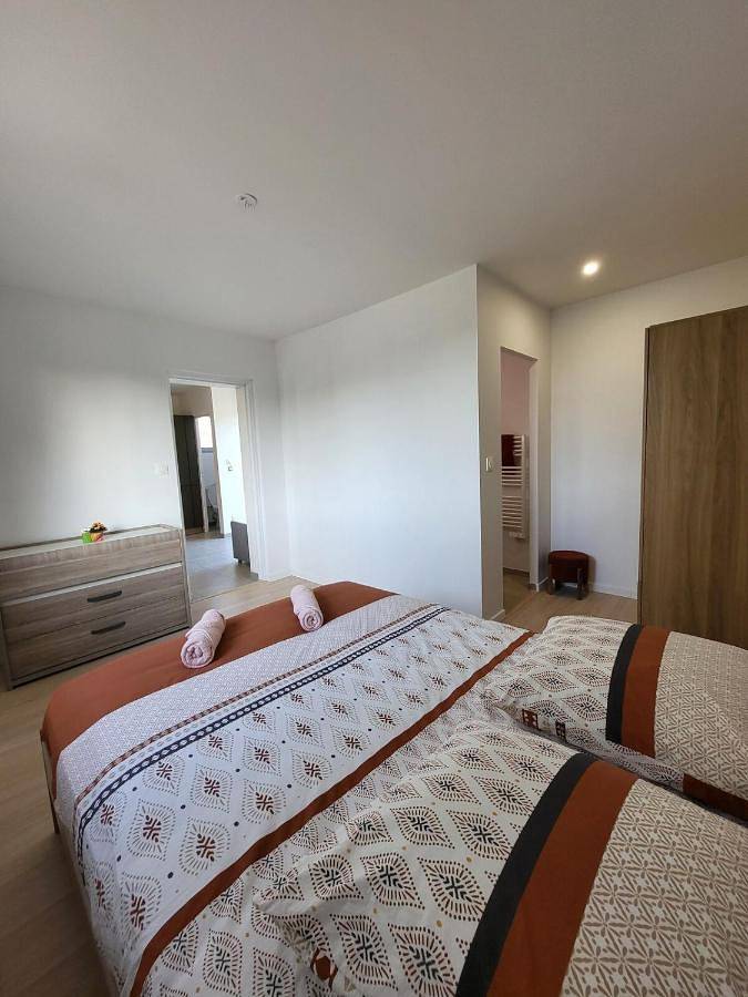 Gîte pour 2 personnes, avec jardin et terrasse à Vertheuil - 2