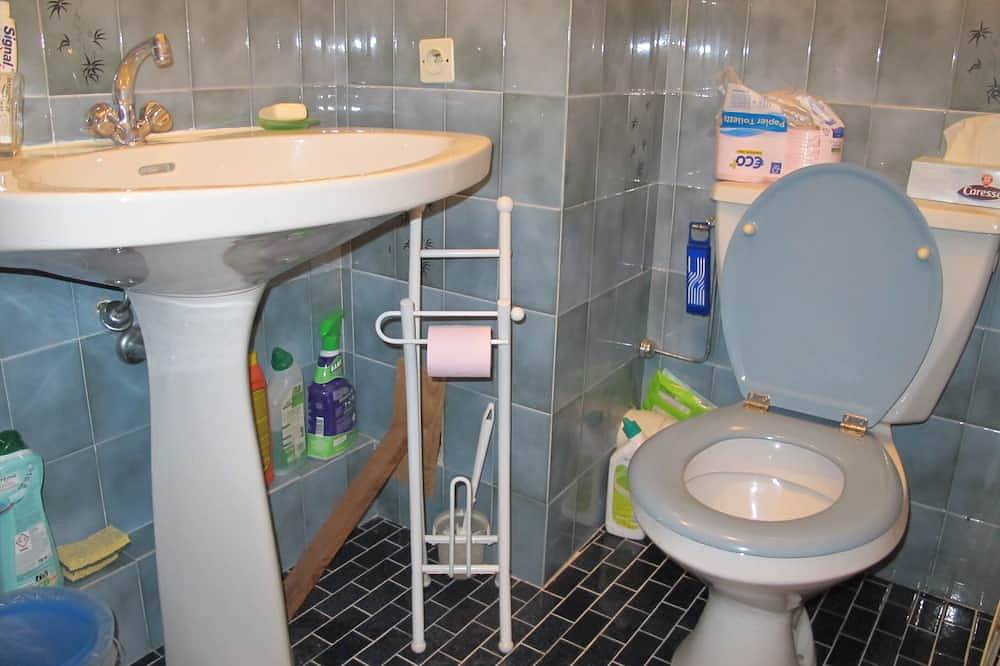 Apartamento entero, Studio en rez de jardin a 2 pas de la mer in Agay, Saint-Raphaël (Var)