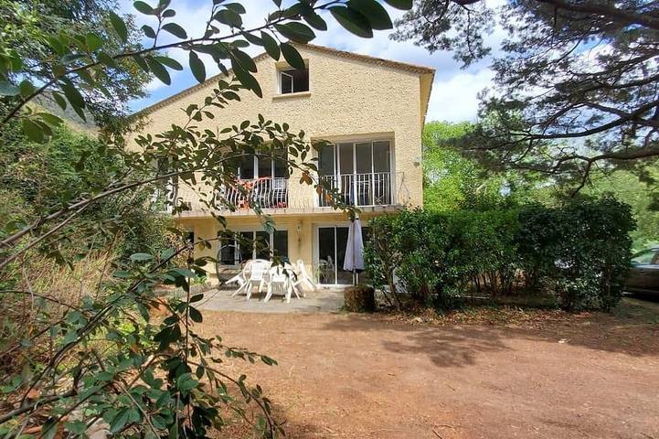 Appartement de vacances pour 4 personnes, avec piscine