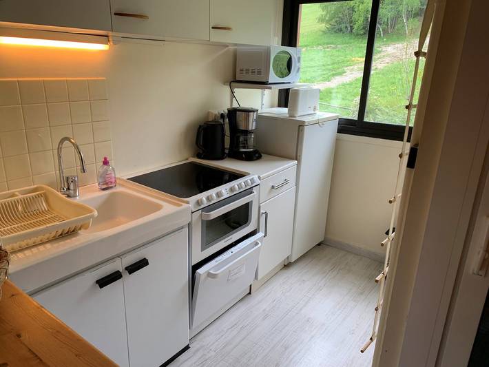 Ganze Wohnung, Apartment 6 Pers, nah an Pisten, mit Parkplatz in Le Sauze, Enchastrayes