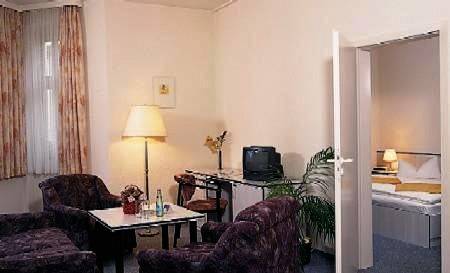 Hotel für 3 Personen, mit Terrasse in Klotzsche - 4