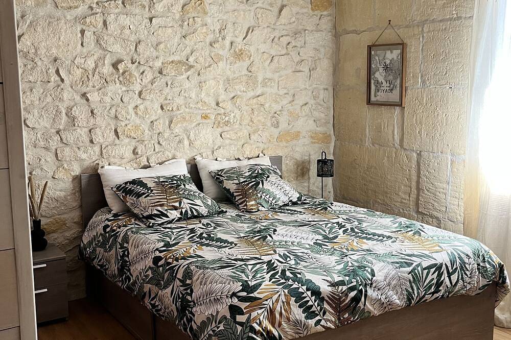 Mas in Tarascon, Arles region