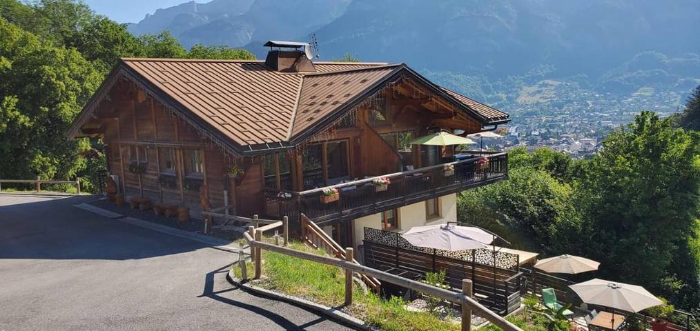 Chalet pour 8 personnes, avec vue et jardin à Sallanches - 2