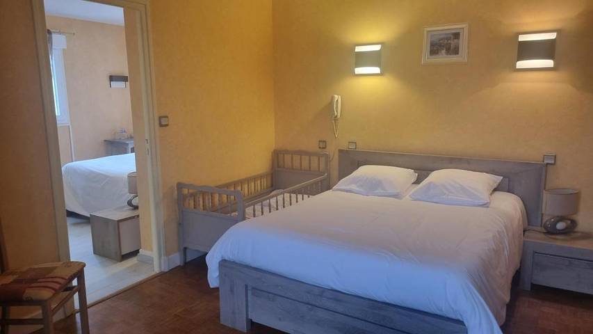 Hôtel pour 3 personnes, avec terrasse, animaux acceptés à Seilhac - 3