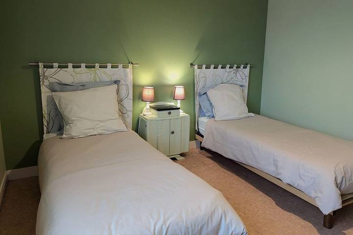 Gîte pour 4 personnes, avec jardin à Coullons - 2