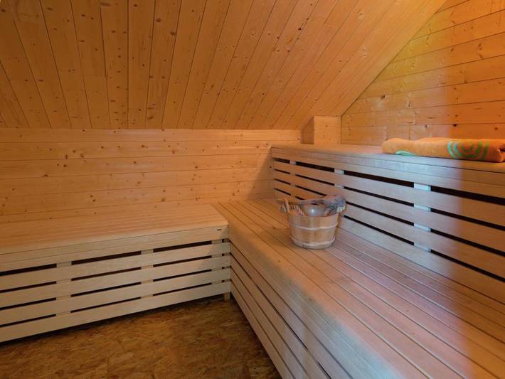 Location de vacances pour 9 personnes, avec jardin ainsi que sauna et vue sur le lac dans Ovifat - 4