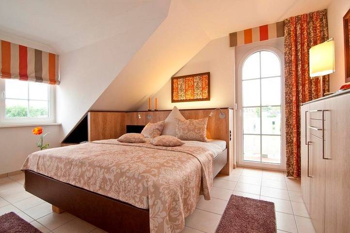 Ferienwohnung für 5 Personen, mit Balkon in Nienhagen