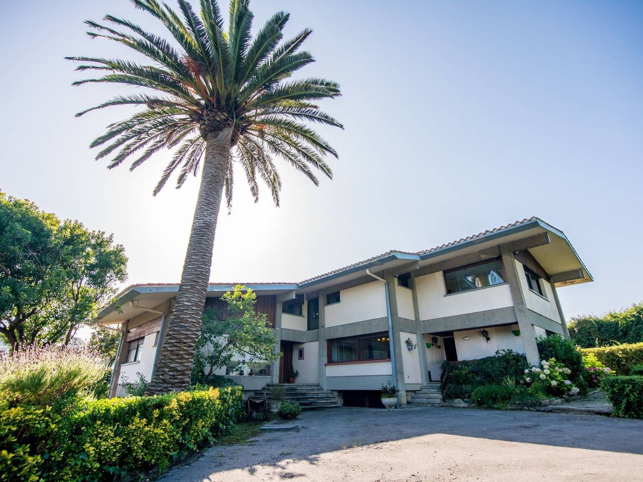 9 Zimmer. 24 pro. Strand. In der Nähe von Bilbao in Getxo, Baskische Küste (Spanien)