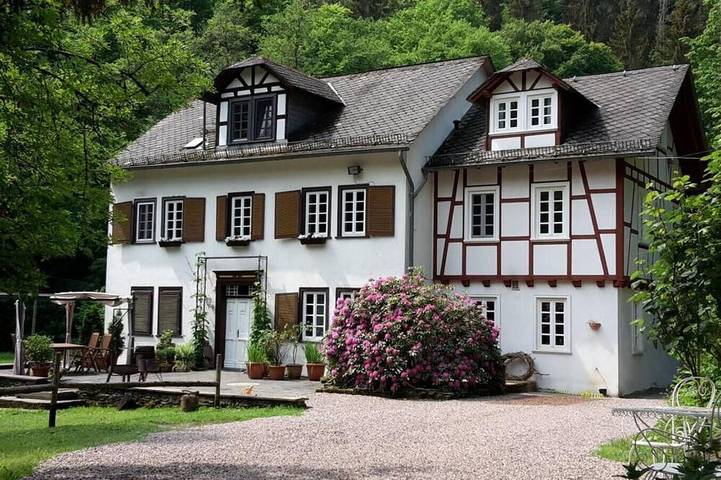 Ferienhaus für 3 Personen, mit Garten und Balkon in Lahn-Taunus