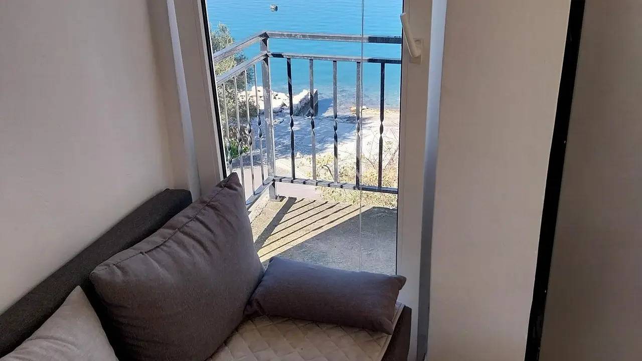 Ganze Ferienwohnung, Ferienwohnung für 3 Personen (30 m²) in Pještata in Dubrovnik-Neretva
