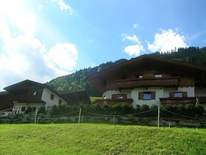 Gîte pour 5 personnes, avec sauna et jardin, adapté aux familles à Finkenberg - 4