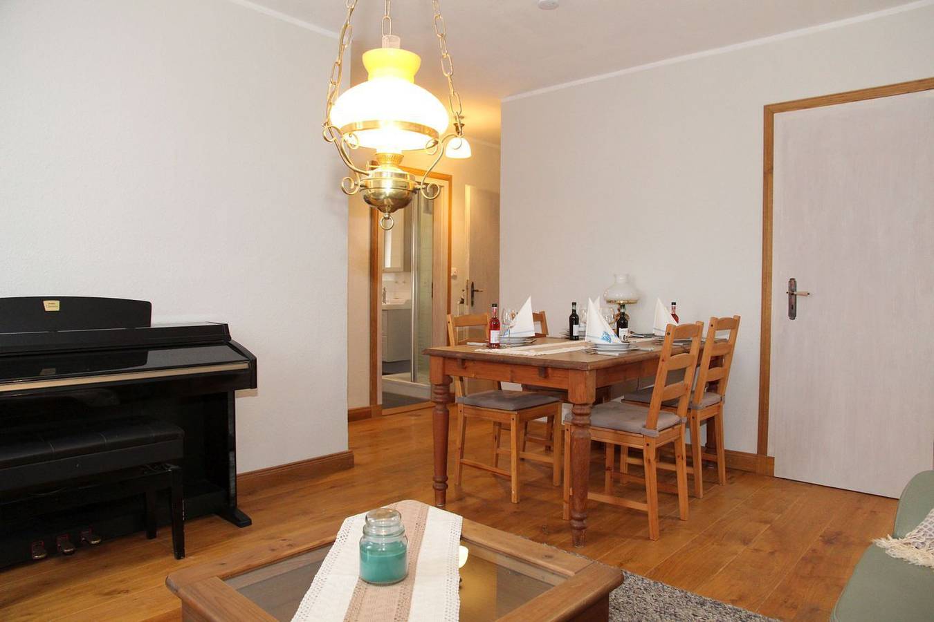 Ganze Wohnung, Ferienwohnung Oberdeck Steuerbord mit Hundeerlaubnis und Garten bei Greetsiel in Grimersum, Krummhörn