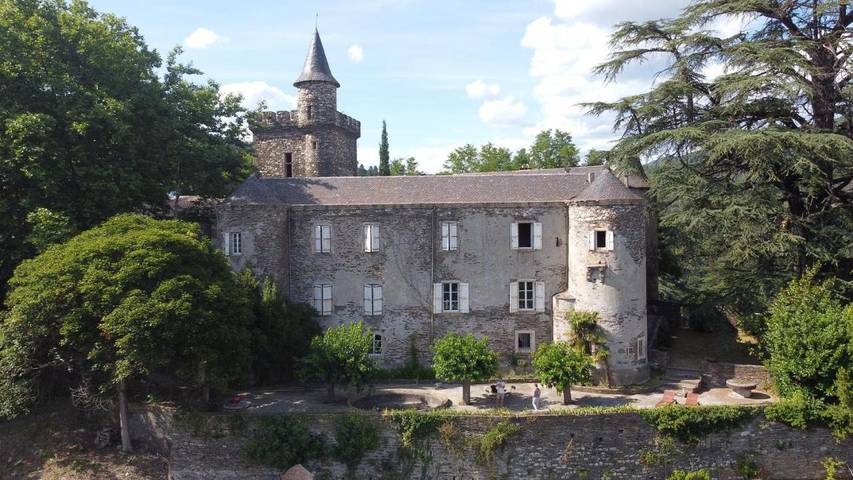 Chambre d’hôte pour 6 personnes, avec Terrasse ainsi que Jardin et Vue