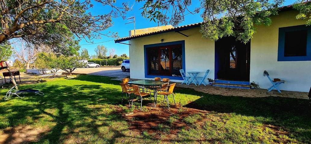 Casa de vacaciones para 11 personas, con vistas además de piscina y jardín, Se admiten mascotas en Delta del Ebro - 2
