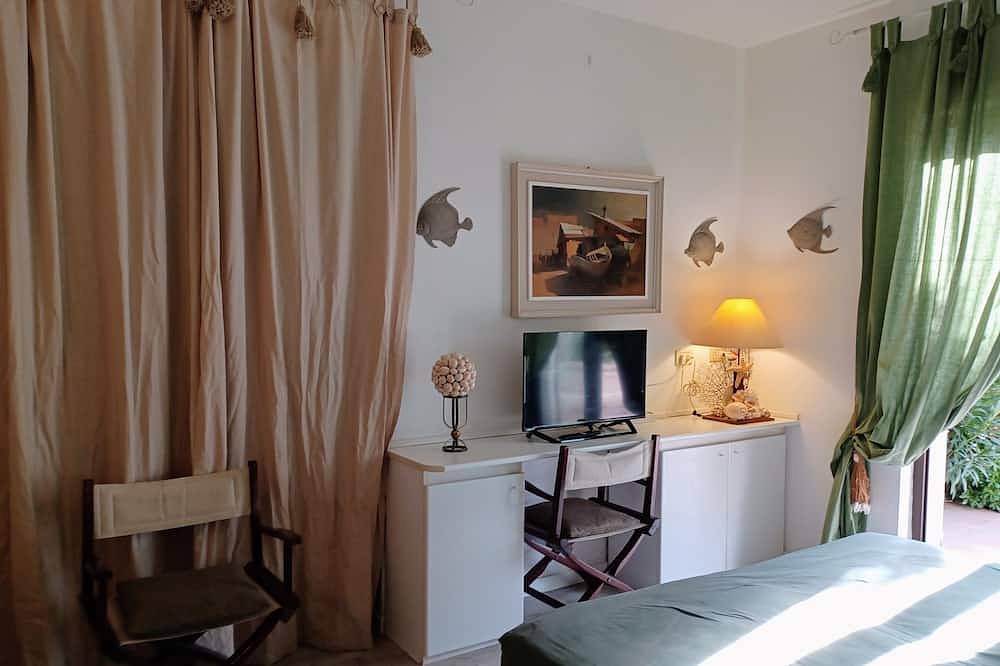 All'Isola d'Elba splendida villa con giardino a due passi dal mare in Scaglieri, Parco Nazionale Arcipelago Toscano