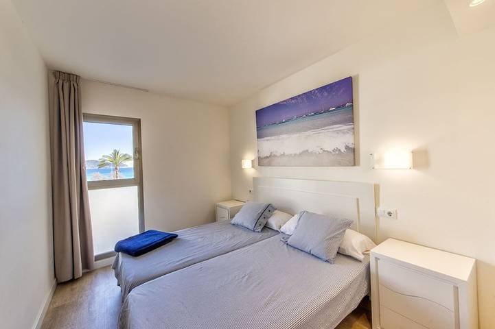 Ganze Wohnung, Sa Maniga - Super FeWo direkt am Strand, Meerblick, Wifi, . in Cala Millor, Sant Llorenç des Cardassar