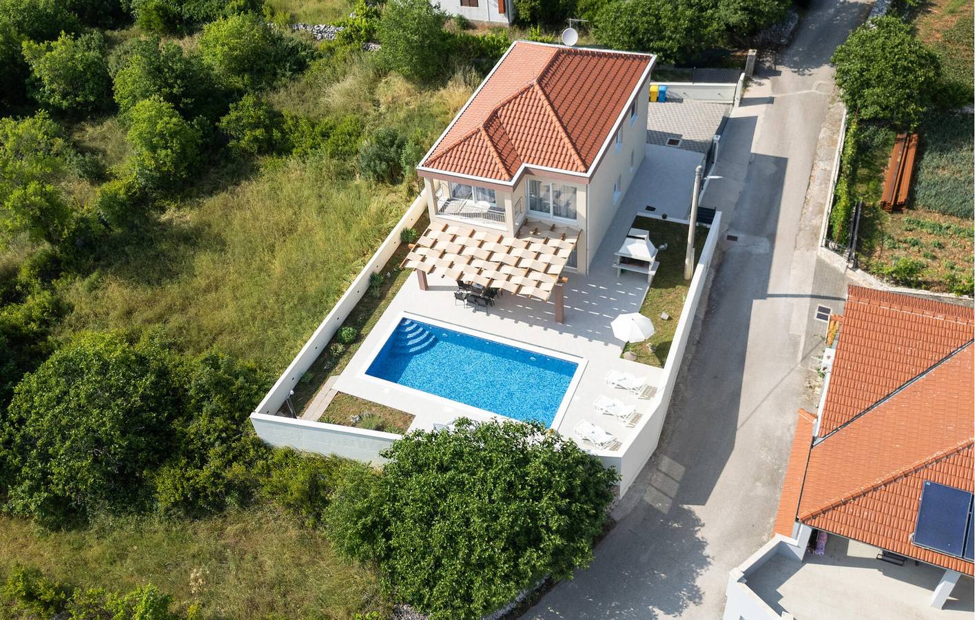 Casa vacanza a Primorski Dolac a partire da 130€ a notte