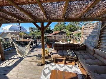 Location de vacances pour 6 personnes, avec vue sur le lac ainsi que vue et jardin dans Plage Moutchic