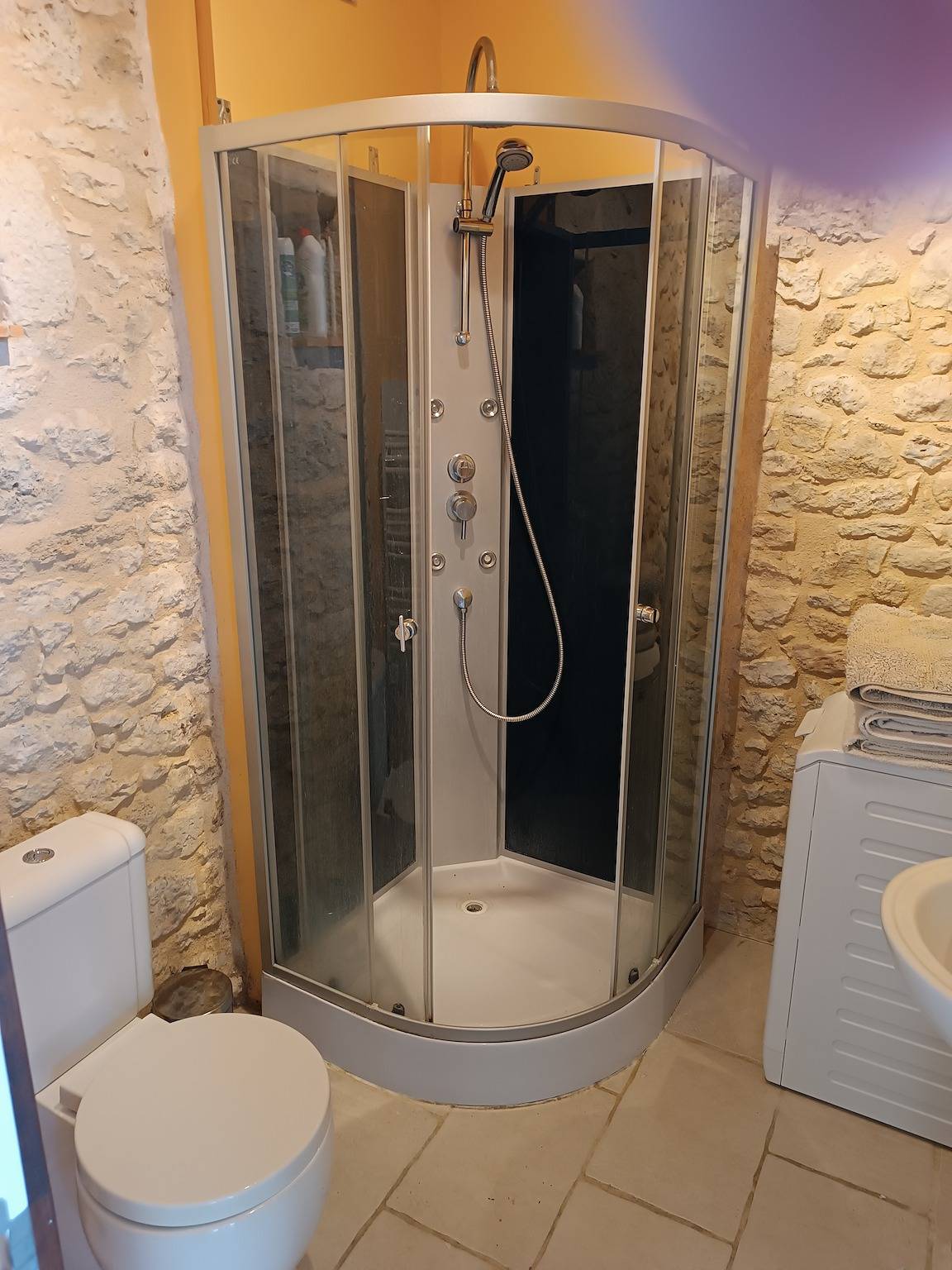 Studio entier, Studio pour 2 personnes avec terrasse in Saint-Méard-de-Gurçon, Périgord Pourpre