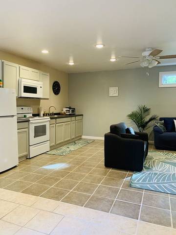 Bed And Breakfast for 5 Guests in Adams Run, South Carolina Lowcountry, Picture 4